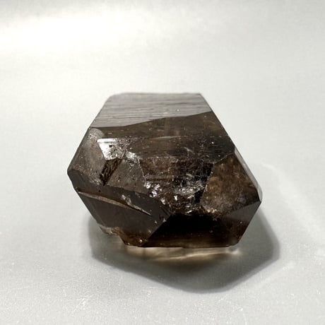 ガウリシャンカール産天然ヒマラヤスモーキークォーツポイント/GauriShankar Himalayan Smoky Quartz