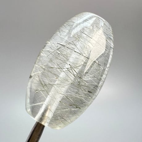 【ガネッシュヒマール産】アクチノライト イン天然ヒマラヤ水晶 樽型ビーズ/Ganesh Himal Actinolite in Himalayan Quartz barrel bead