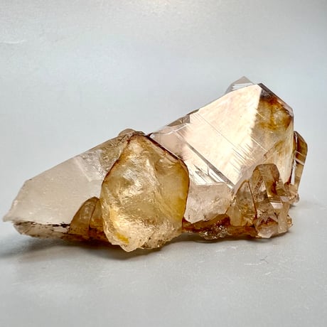 【ガネッシュヒマール産】リモナイトインヒマラヤ水晶 クラスター/Ganesh Himal Limonite in Himalayan Quartz Cluster