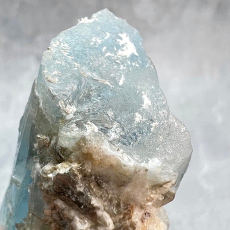 ネパール産【ヒマラヤアクアマリン】原石/Nepal Himalayan Aquamarine