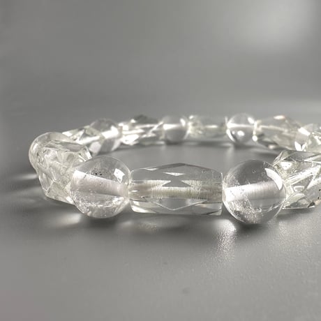 【デザインブレスレット】カイラス産＋アンナプルナ産"手磨き加工"天然ヒマラヤ水晶/Kailash + Annapurna Himalayan Quartz  Design Bracelet