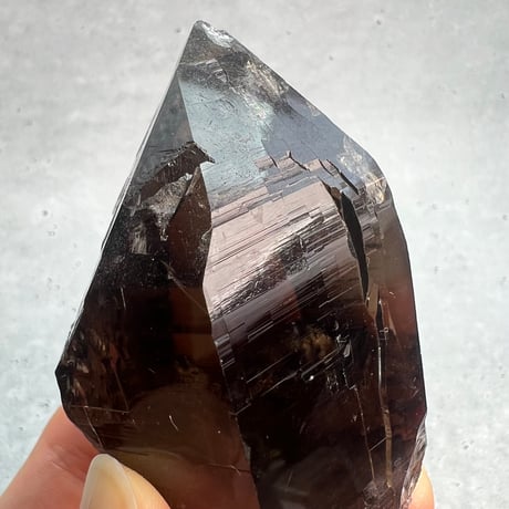 【ガウリシャンカール産】天然ヒマラヤスモーキークォーツ②/GauriShankar Himalayan Smoky Quartz