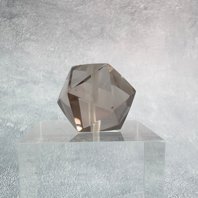 ガウリシャンカール産】天然ヒマラヤスモーキークォーツ