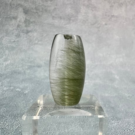 【ガネッシュヒマール産】アクチノライトイン天然ヒマラヤ水晶 樽型ビーズ⑤/Ganesh Himal Actinolite&Chlorite in Himalayan Quartz