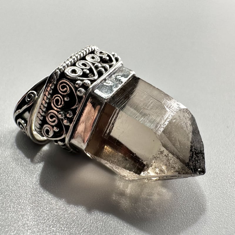 ガウリシャンカール産スモーキークォーツ 如意宝珠③ 【公式通販】