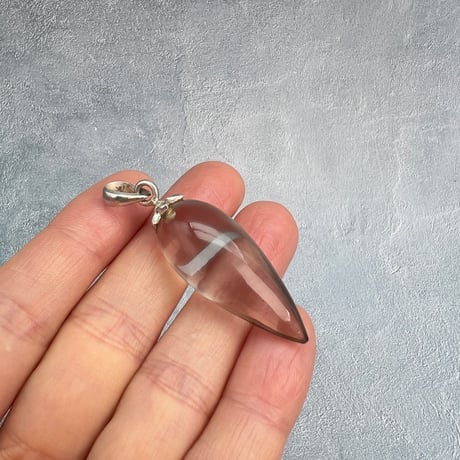 【ガウリシャンカール産】天然ヒマラヤスモーキークォーツ"手磨き加工"ペンダント/ペンデュラム/Gauri Shankar Himalayan Smoky Quartz pendant Pendulum