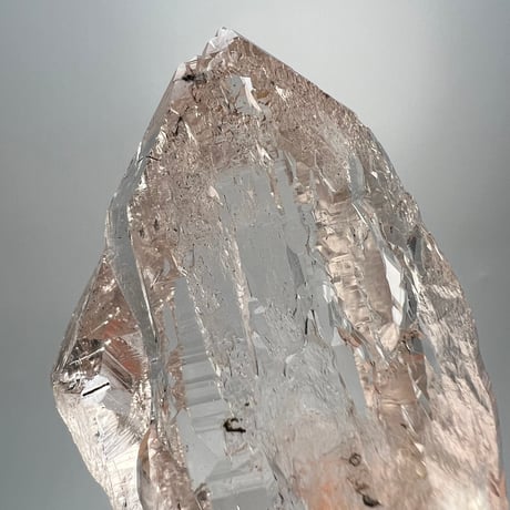 ハイクオリティ【ガネッシュヒマール産】天然ヒマラヤ水晶/Ganesh Himal Limonite in Himalayan Quartz