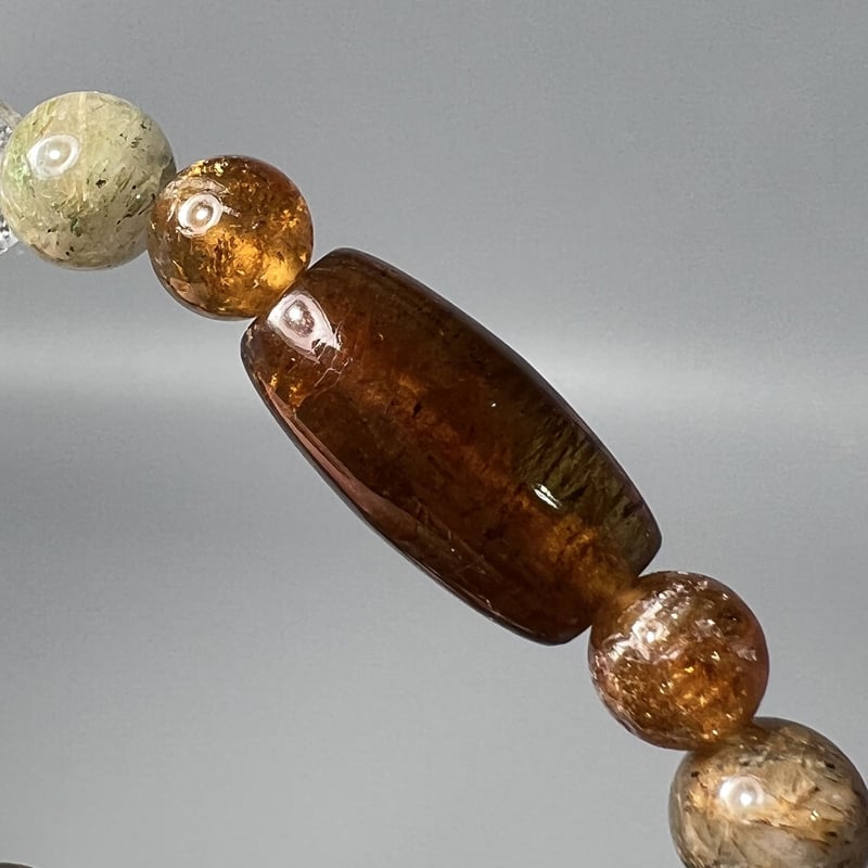 ネパール　ガネーシュヒマール産クローライト&ブラックトルマリン ネパールガネーシュヒマール産クローライト&ブラックトルマリン