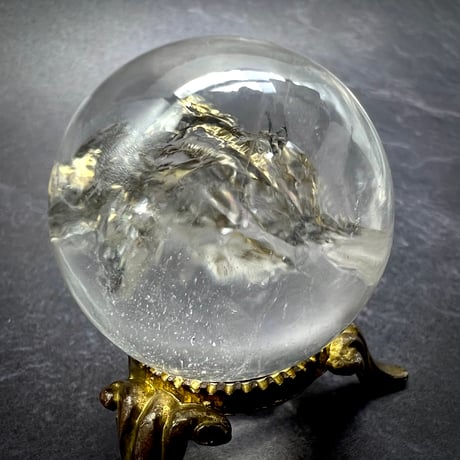【ガネッシュヒマール産】ナチュラルレインボー天然ヒマラヤ水晶丸玉/Ganesh Himal Natural Rainbow In Himalayan Quartz Sphere