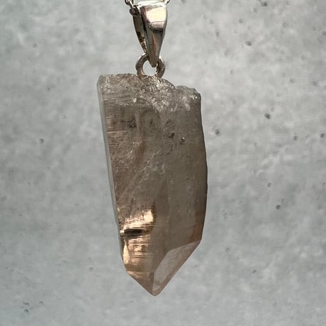 【ガウリシャンカール産】天然ヒマラヤスモーキークォーツ バチカン付きペンダントトップ①/Gaurishankar Himalayan Smoky Silver925 pendant top