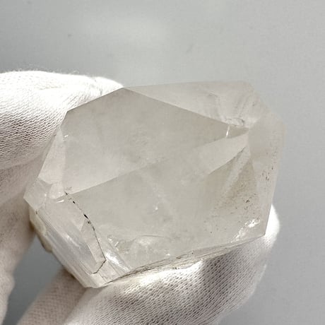マカルー産天然ヒマラヤ水晶ポイント Makalu  Himalayan Quartz Point