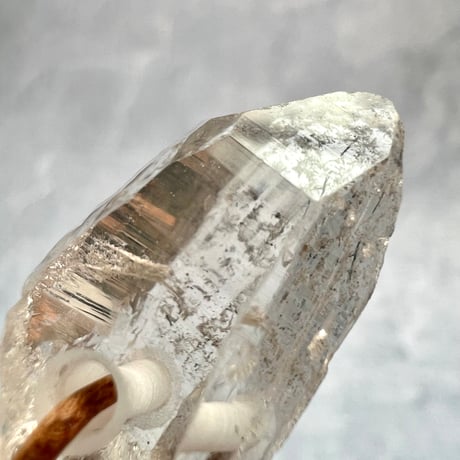 【カイラス産】天然ヒマラヤ水晶革紐付きペンダント④/Kailash Himalayan Quartz Pendant