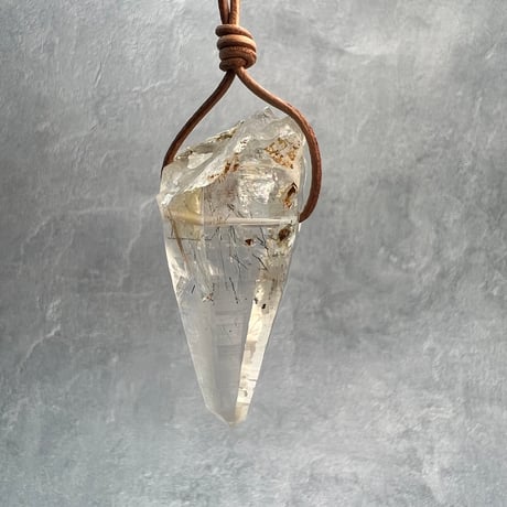 【ガネッシュヒマール産】天然ヒマラヤ水晶ペンダント⑥/GaneshHimal Natural Himalayan Quartz Pendant