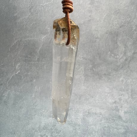 【ガネッシュヒマール産】天然ヒマラヤ水晶ペンダント⑤/GaneshHimal Natural Himalayan Quartz Pendant