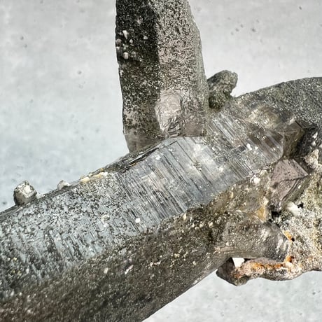【ガネッシュヒマール産】クローライト イン天然ヒマラヤ水晶/Ganesh Himal Chlorite in Himalayan Quartz