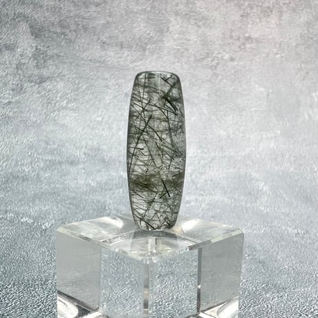 【ガネッシュヒマール産】アクチノライトイン天然ヒマラヤ水晶 樽型ビーズ③/Ganesh Himal Actinolite in Himalayan Quartz barrel beads