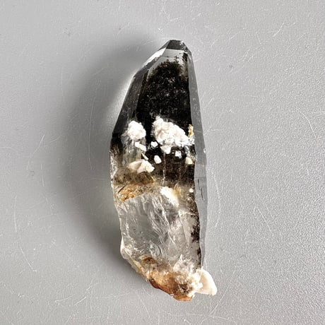 【ガネッシュヒマール産】クローライトイン天然ヒマラヤ水晶ミニポイント"YY"/Ganesh Himal Chlorite in Himalayan Quartz mini Point
