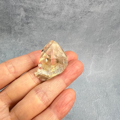 ハイクオリティ【ガネッシュヒマール産】天然ヒマラヤ水晶/Ganesh Himal Himalayan Quartz