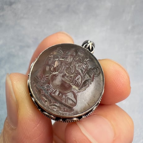 【ガウリシャンカール産】天然ヒマラヤスモーキークォーツ"ガネーシャ様"ペンダントトップ①/Gaurishankar Himalayan Smoky Quartz "Ganesha" pendant