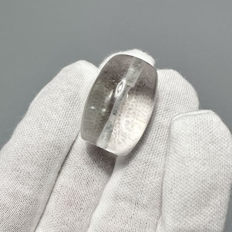 カイラス産"手磨き"天然クローライト入りヒマラヤ水晶バレルビーズ/Kailash Himalayan Quartz Barrel beads
