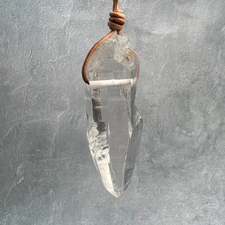 【ガネッシュヒマール産】天然ヒマラヤ水晶ペンダント⑧/GaneshHimal Natural Himalayan Quartz Pendant