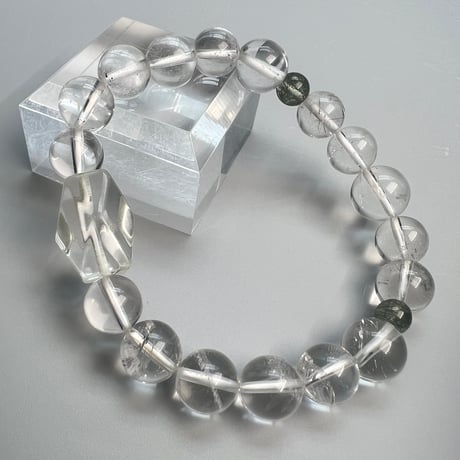 【デザインブレスレット】カイラス×ガネッシュヒマール天然ヒマラヤ水晶デザインブレスレット/Kailash×Ganesh Himal Himalayan Quartz Design Bracelet