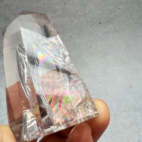 【ガネッシュヒマール産】レインボー入り天然ヒマラヤ水晶ポリッシュポイント/Ganesh Himal Rainbow In Himalayan Quartz Polish Point