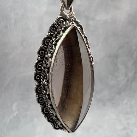 【ガウリシャンカール産】天然ヒマラヤスモーキークォーツ シルバー925ペンダントトップ/GauriShankar Smoky Quartz Silver925 Pendant Top