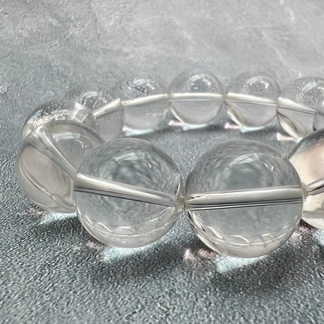 【カイラス産】"手磨き"天然ヒマラヤ水晶ブレスレット16mm内径15cm弱/Kailash Himalayan Quartz Bracelet