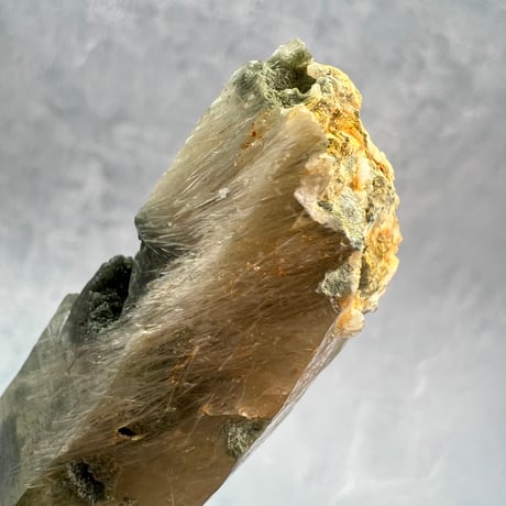 【ガネッシュヒマール産】クローライト&アクチノライトイン天然ヒマラヤ水晶/Ganesh Himal Chlorite&Actinorite in Himalayan Quartz