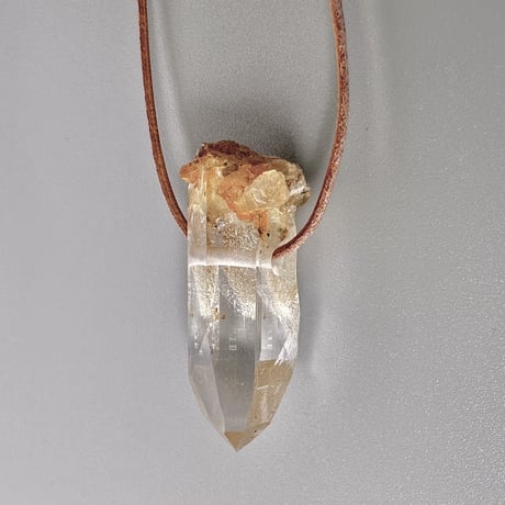 【ガネッシュヒマール産】リモナイトイン天然ヒマラヤ水晶ペンダント/GaneshHimal Limonite in Natural Pendant