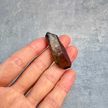 【ガウリシャンカール産】天然ヒマラヤスモーキークォーツ/GauriShankar Himalayan Smoky Quartz