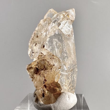 【ガネッシュヒマール産】リモナイトイン天然ヒマラヤ水晶 ミニポイント "HH"/Ganesh Himal Limonite in Himalayan Quartz Mini Point