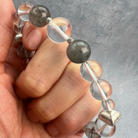 【ガネッシュヒマール産】アクチノライトイン天然ヒマラヤ水晶デザインブレスレット/Ganesh Himal Actinolite in Himalayan Quartz Design Bracelet