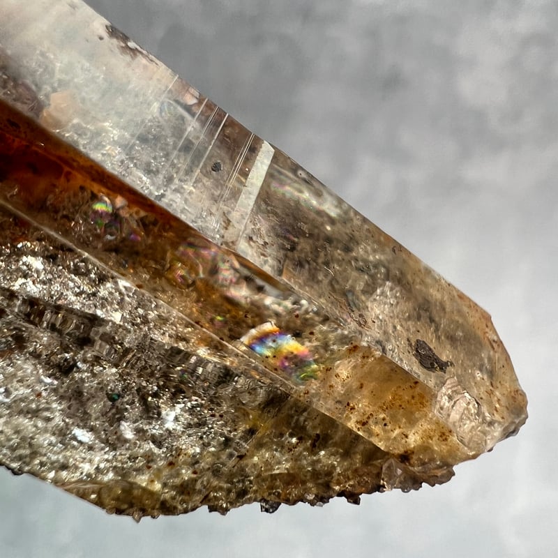 ハイクオリティ【ガネッシュヒマール産】リモナイトイン天然ヒマラヤ