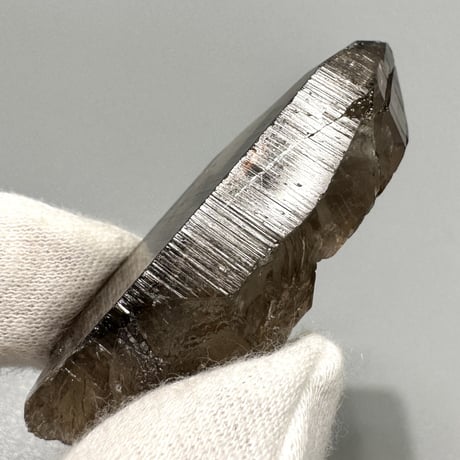 ガウリシャンカール産天然ヒマラヤスモーキークォーツポイント/GauriShankar Himalayan Smoky Quartz