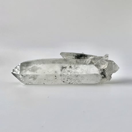 【マナスル産】クローライトイン天然ヒマラヤ水晶ポイント/Manaslu Chlorite in Himalayan Quartz Point