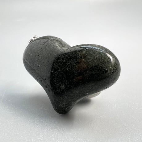【ガネッシュヒマール産】クローライトイン天然ヒマラヤ水晶"ハート型ペンダントトップ"/Ganesh Himal Chlorite in "Heat Pendant Top"