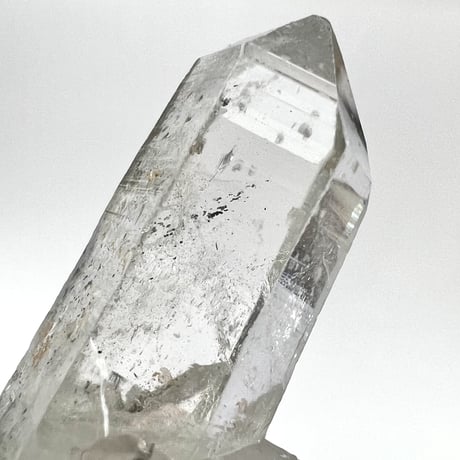 【マナスル産】クローライトイン天然ヒマラヤ水晶ポイント/Manaslu Chlorite in Himalayan Quartz Point