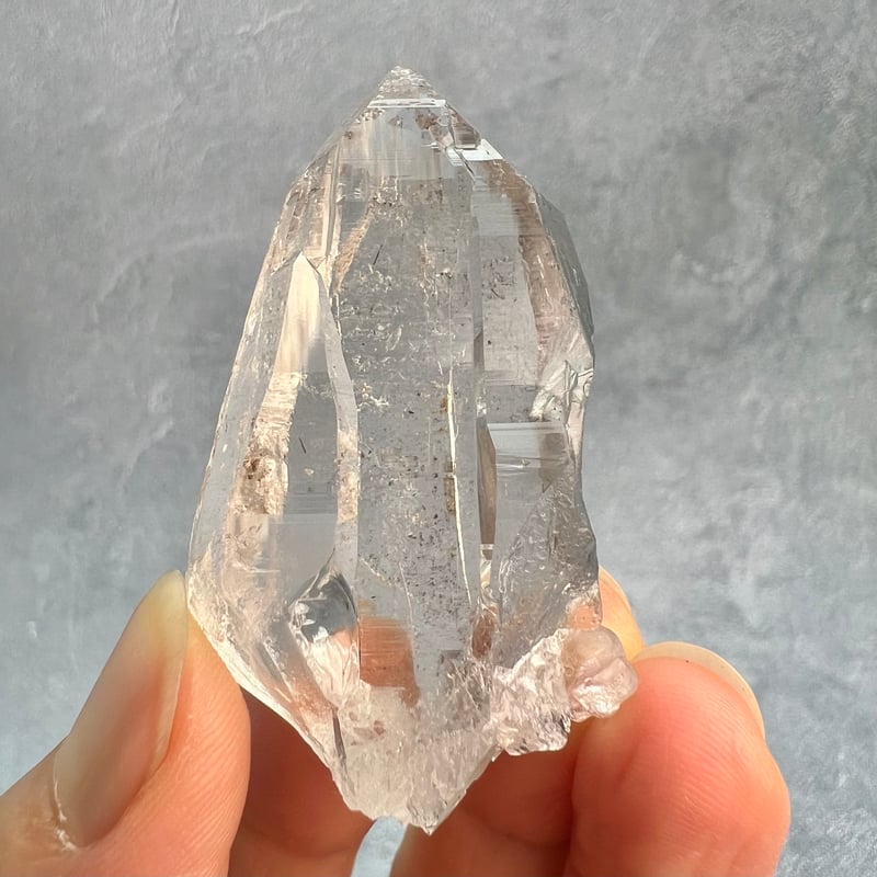 ネパール・ヒマラヤ山脈・ガネッシュヒマール水晶94ｇ ネパール・ヒマラヤ山脈・ガネッシュヒマール水晶94g