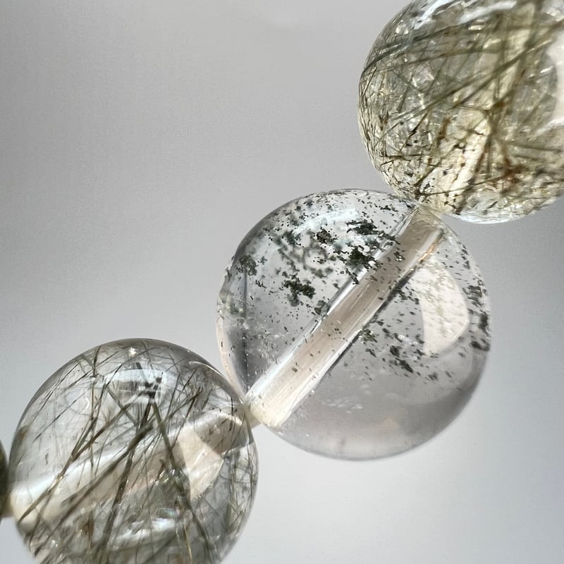 ガネッシュヒマール産】アクチノライトイン天然ヒマラヤ水晶デザイン