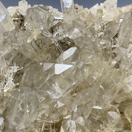 マカル産ー天然ヒマラヤ水晶クラスター/Makalu Himalayan Quartz Cluster