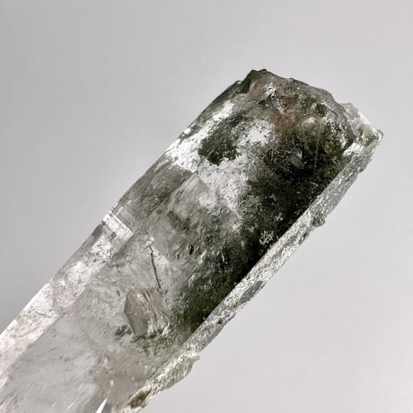 【ガネッシュヒマール産】クローライトイン天然ヒマラヤ水晶ミニポイント"D"/Ganesh Himal Chlorite in Himalayan Quartz Point