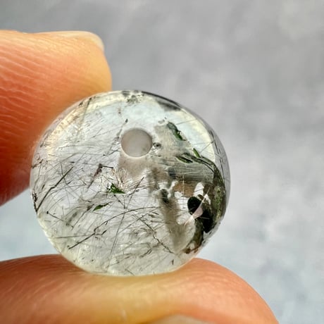 【ガネッシュヒマール産】アクチノライトイン天然ヒマラヤ水晶 タイヤ型ビーズ⑥/Ganesh Himal Actinolite in Himalayan Quartz Tire beads