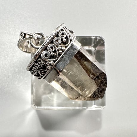 【ガウリシャンカール産】天然ヒマラヤスモーキークォーツ シルバー925ペンダントトップ/GauriShankar Himalayan Smoky Quartz S/V925Pendant Top