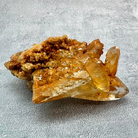【ガネッシュヒマール産】リモナイトイン天然ヒマラヤ水晶/Ganesh Himal Limonite in Himalayan Quartz