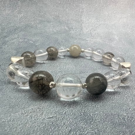 【ガネッシュヒマール産】アクチノライトイン天然ヒマラヤ水晶デザインブレスレット/Ganesh Himal Actinolite in Himalayan Quartz Design Bracelet