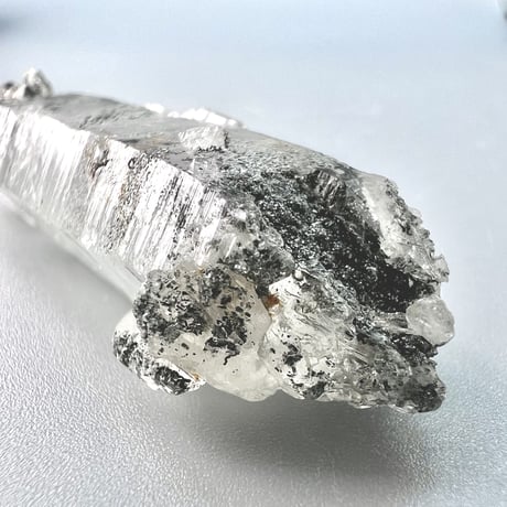 【マナスル産】クローライトイン天然ヒマラヤ水晶ポイント/Manaslu Chlorite in Himalayan Quartz Point