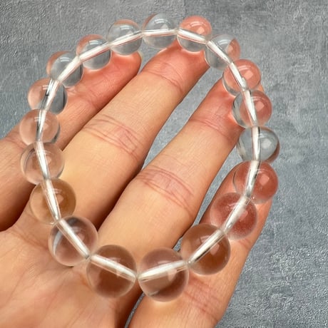 【カイラス産】"手磨き加工"天然ヒマラヤ水晶ブレスレット10mm内径16/Kailash Himalayan Quartz Bracelet