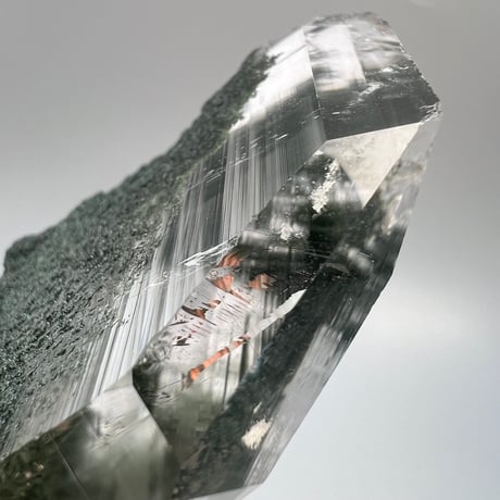 【ガネッシュヒマール産】クローライト&アクチノライトイン天然ヒマラヤ水晶/Ganesh Himal Himalayan Quartz